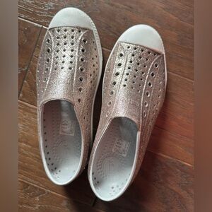 Native gold sparkle shoes